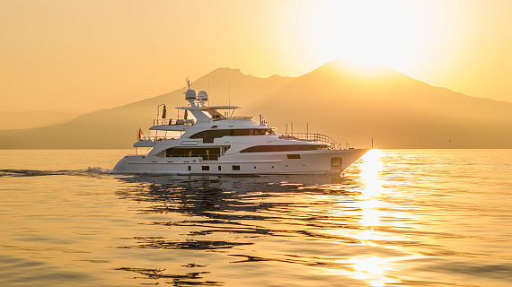 Яхта Benetti 121 2015 1