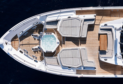 Яхта Sunseeker 116 Yacht 2019 9