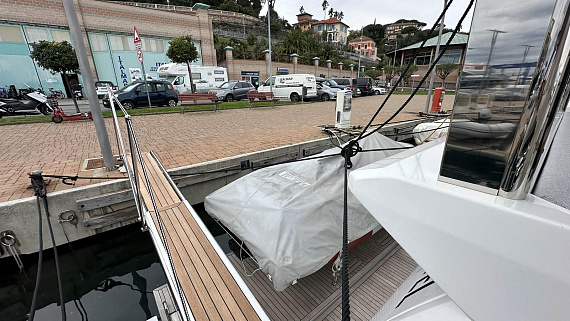 Яхта Azimut Fly 60 2022 6