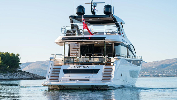 Яхта Sunseeker 88 2024 5