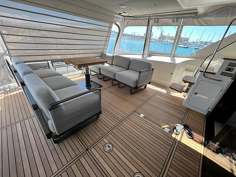 Яхта Absolute 60 Fly 2022 7
