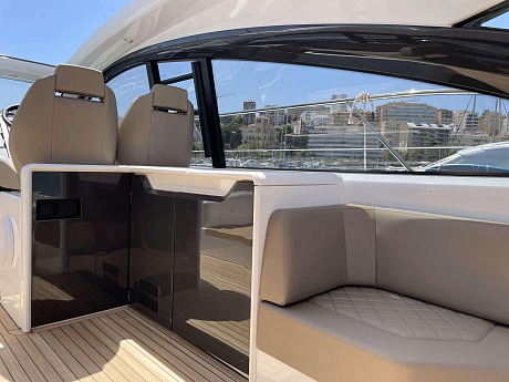 Яхта Fairline Targa 45 2024 14