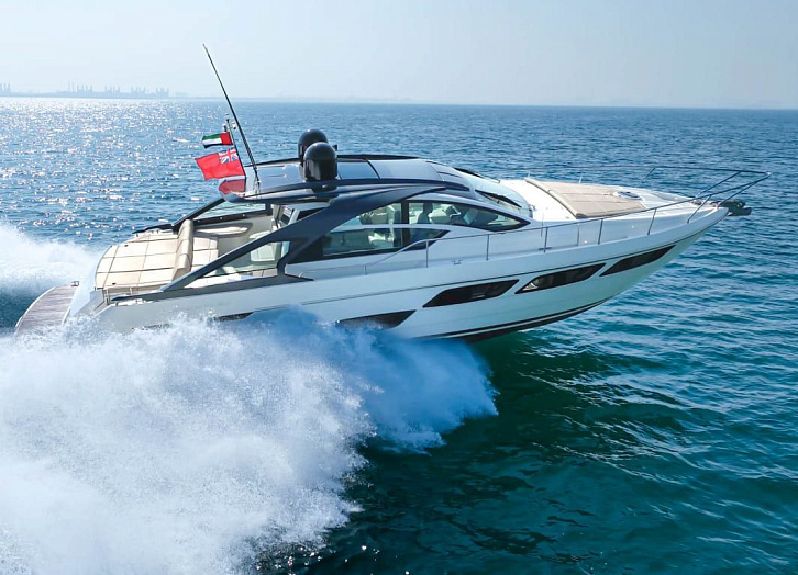 Pershing 5x White