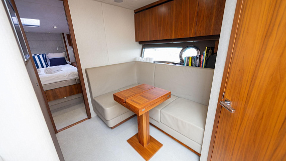 Яхта Sunseeker Predator 57 2016 11