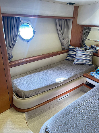 Яхта Azimut 62 2008 41