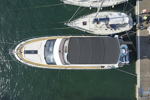 Яхта Beneteau Monte Carlo 52 2022 7