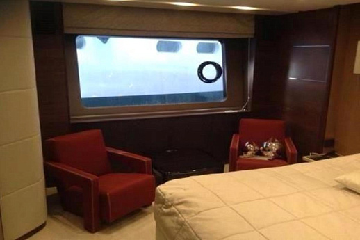 Яхта Princess 88 2015 12