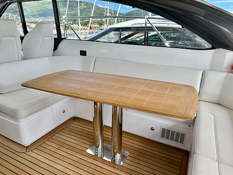 Яхта Princess V48 Open 2016 2
