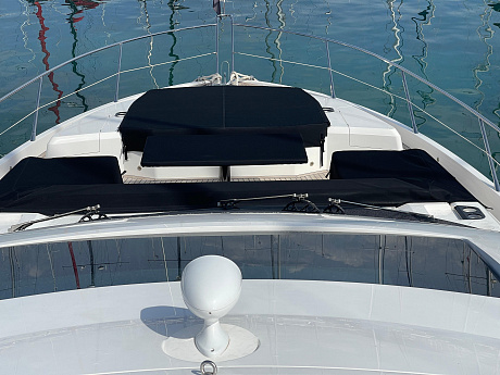 Яхта Sunseeker 74 2019 12