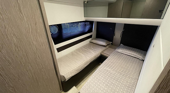 Яхта Azimut S6 Sportfly 2019 7