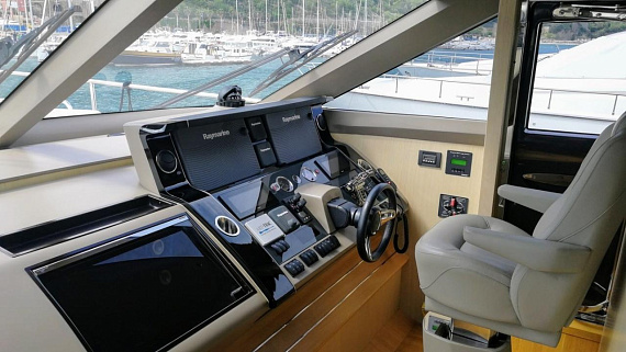 Яхта Princess 82 Ms Felice 2016 15