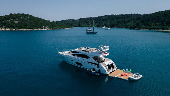 Яхта Sunseeker Manhattan 63 2011 6