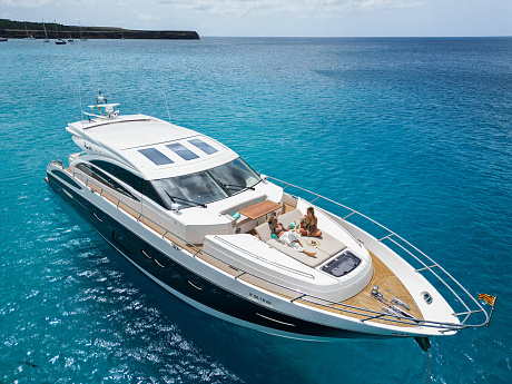 Яхта Princess V72 2016 5