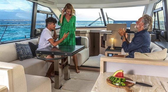 Яхта Beneteau Monte Carlo 52 2022 7