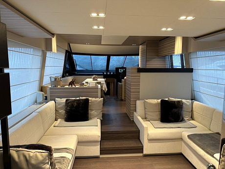 Яхта Ferretti Yachts 670 2020 14