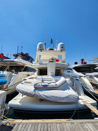 Яхта Ferretti 590 2004 3