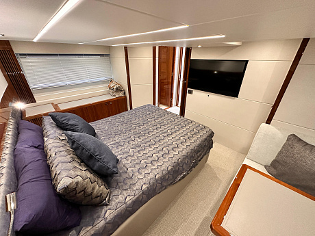 Яхта Sunseeker Predator 50 2021 7