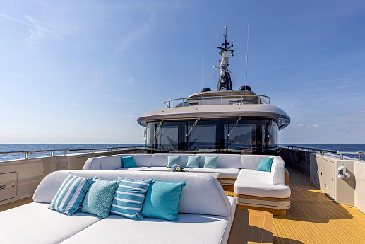 Яхта Benetti b.now 50 2021 8