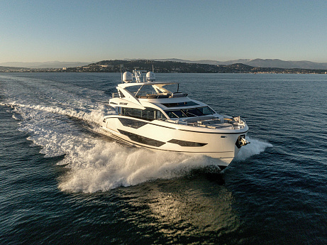 Яхта Sunseeker 90 Ocean 2021 4