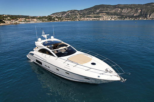 Яхта Sunseeker Predator 60 2012 5