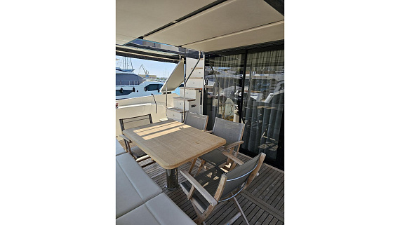 Яхта Absolute NAVETTA 58 2017 6