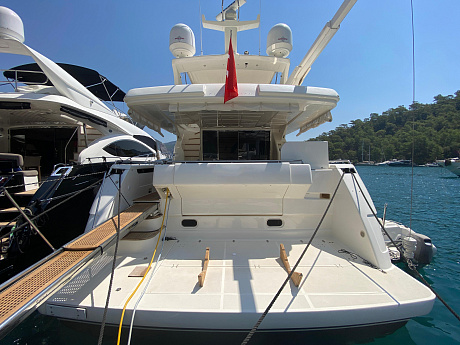 Яхта Ferretti Yachts 731 2009 1