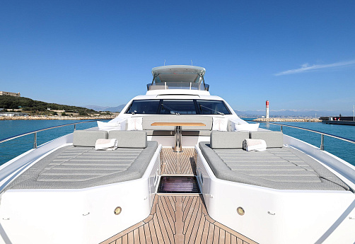Яхта Sunseeker 76 2020 15