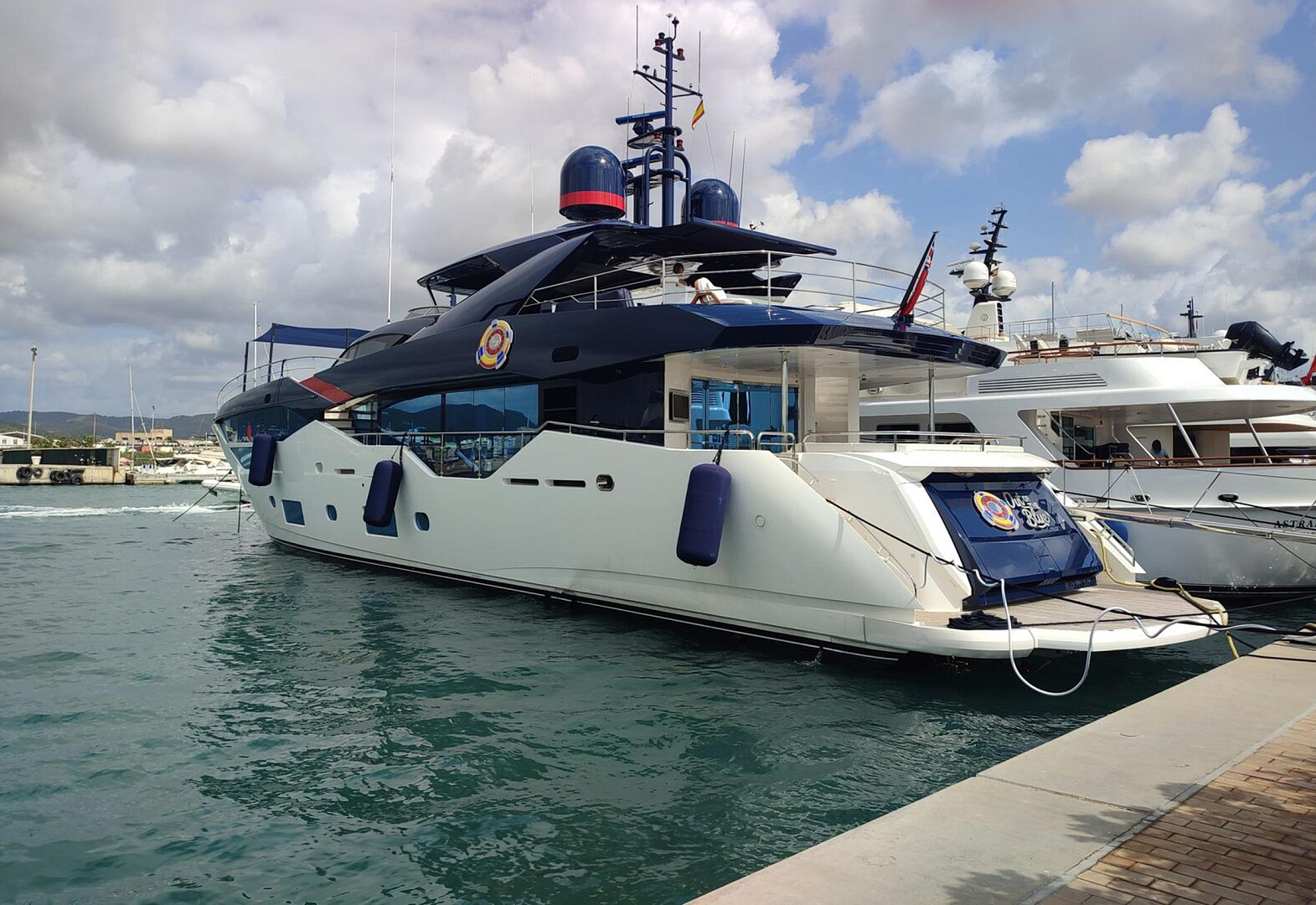 Sunseeker 116