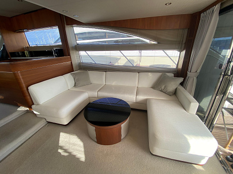 Яхта Princess 56 2016 5