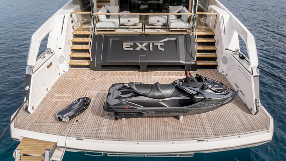 Яхта Sunseeker 90 Ocean 2023 10