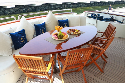 Benetti 115 Gallus