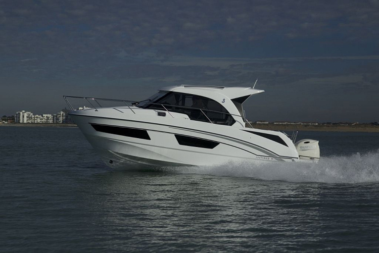 Beneteau Antares 9 OB