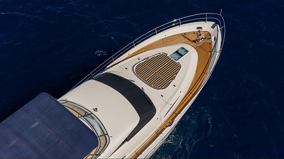 Яхта Fairline Squadron 70 2010 2