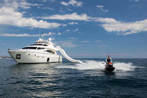 Яхта Ferretti 881 RPH 2012 6