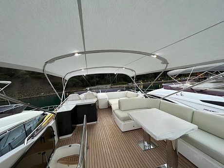Яхта Princess 56 2013 3