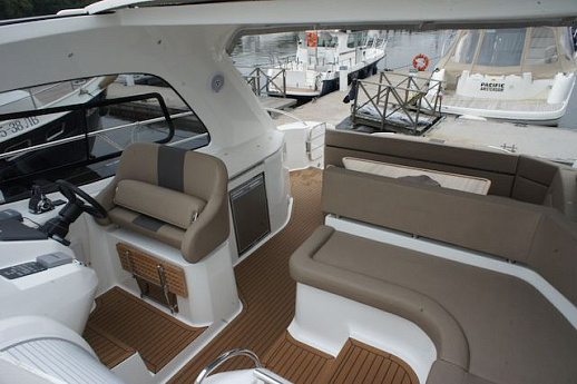 Яхта BAVARIA 44 HARDTOP 2013 6