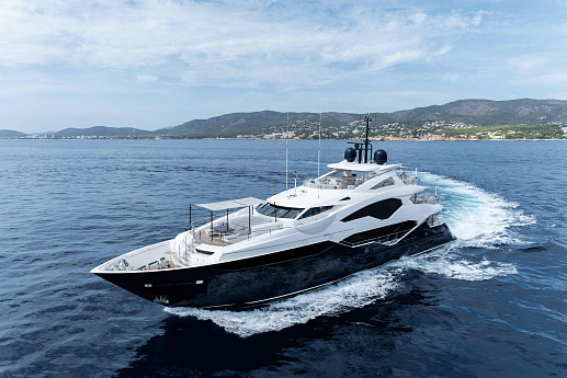 Яхта Sunseeker 131 2016 1