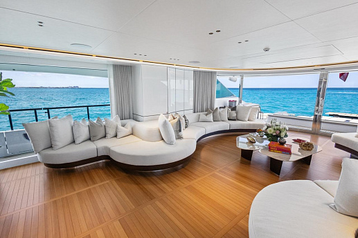 Яхта Benetti 40M Oasis 2024 10