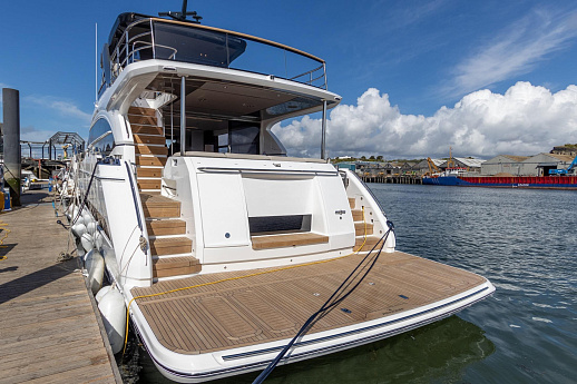 Яхта Princess Y78 Motor Yacht 2021 2