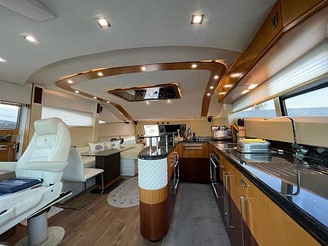 Яхта Galeon 640 Fly 2008 3