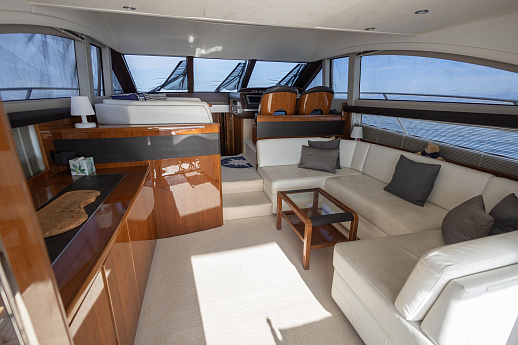 Яхта Princess 50 2012 5