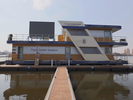 Яхта Helibot 209 2016 1