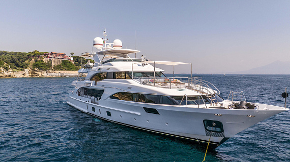 Яхта Benetti 121 2015 11