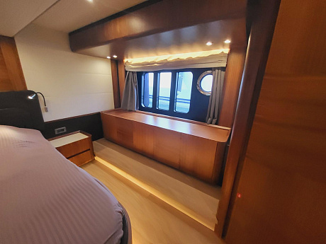 Яхта Absolute NAVETTA 58 2017 15