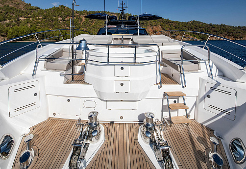 Яхта Sunseeker 116 Yacht 2019 10