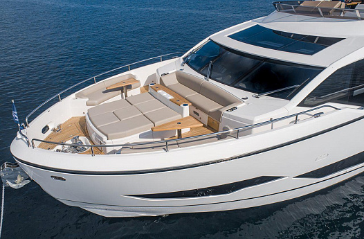 Яхта Sunseeker 90 Ocean 2022 10