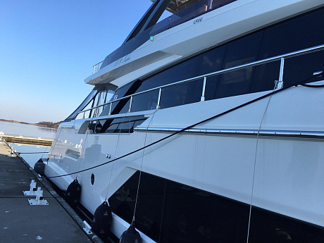 Яхта Ferretti 670 2018 8