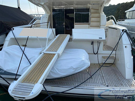 Яхта Ferretti 592 2010 3