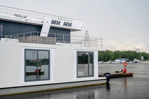 Яхта Хаусбот Y42 2025 13