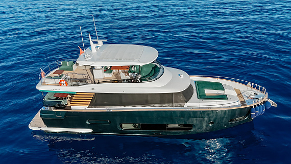 Яхта Azimut Magellano 66 2024 7